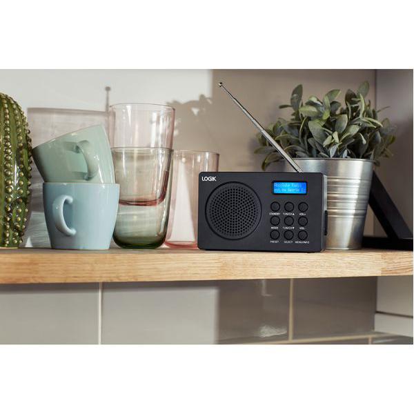 Logik L2DAB23 Portable DAB+/FM Radio, Mains or Battery Powered